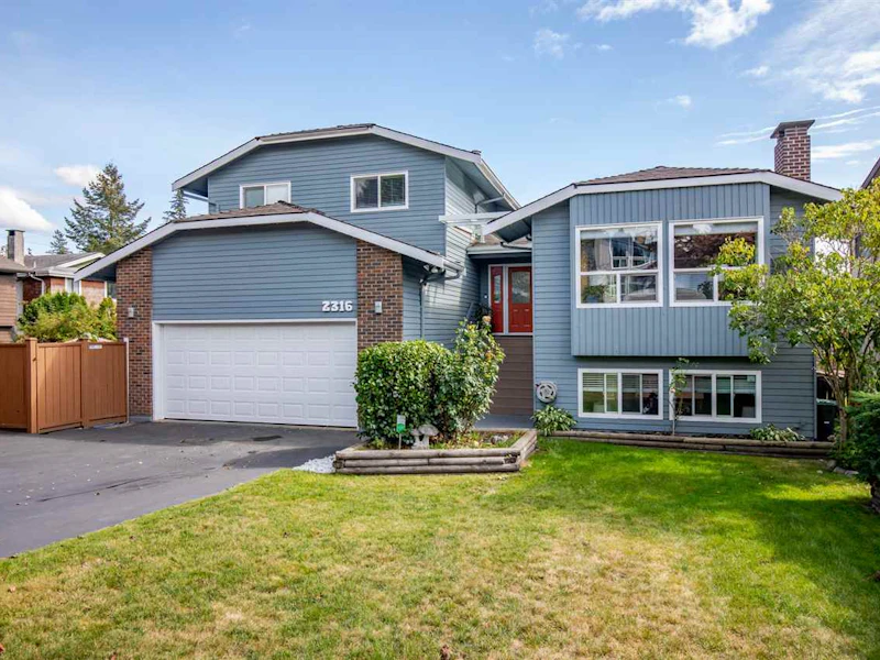 2316 Ennerdale Road, North Vancouver BC V7J 3N4