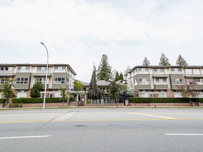 72 - 15353 100th Avenue, Surrey BC V3R 3S6