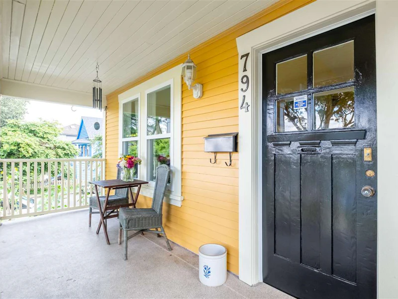 794 E 21st Avenue, Vancouver BC V5V 1S1