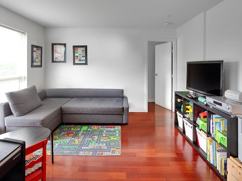 312 - 2891 E Hastings Street, Vancouver BC V5K 5J8