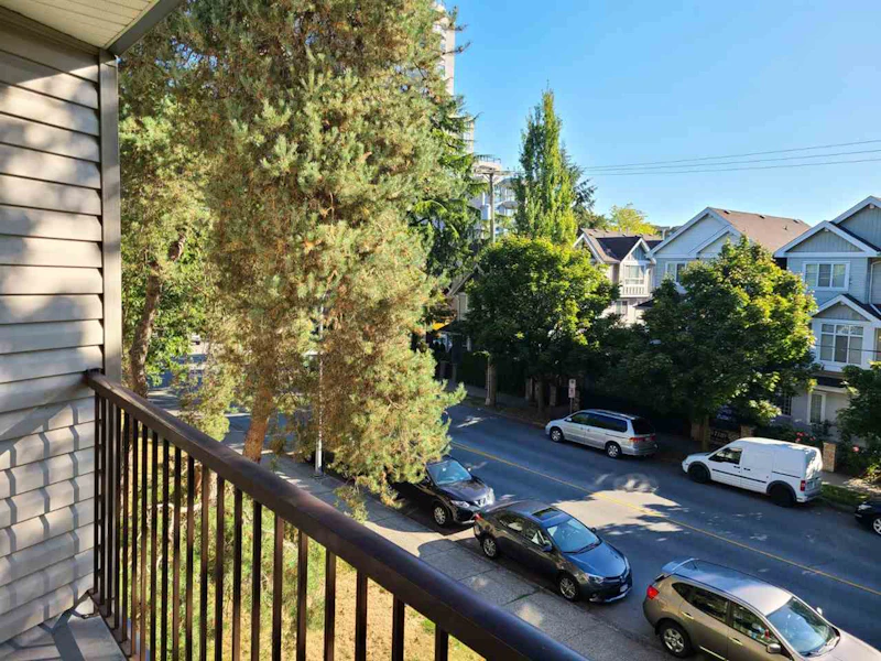 210 - 8391 Bennett Road, Richmond BC V6Y 1N4