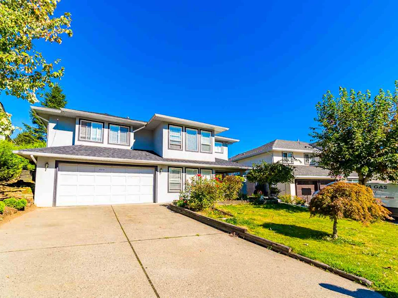 30669 Sandpiper Drive, Abbotsford BC V2T 5N3