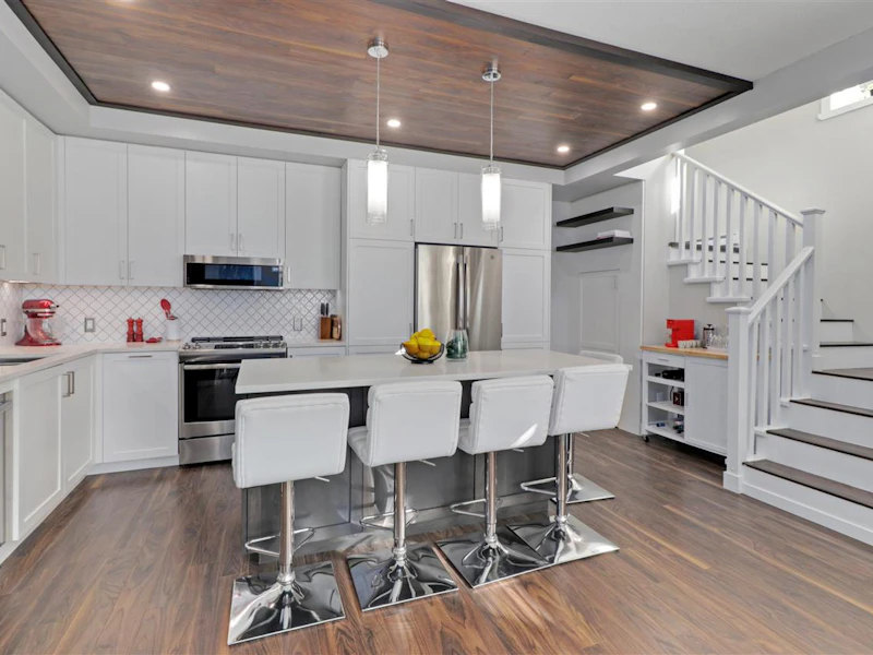 9 - 15 Forest Park Way, Port Moody BC V3H 5G7