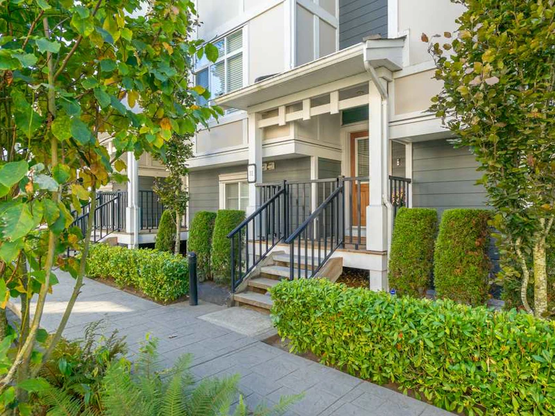 31 - 8433 164th Street, Surrey BC V4N 1E1