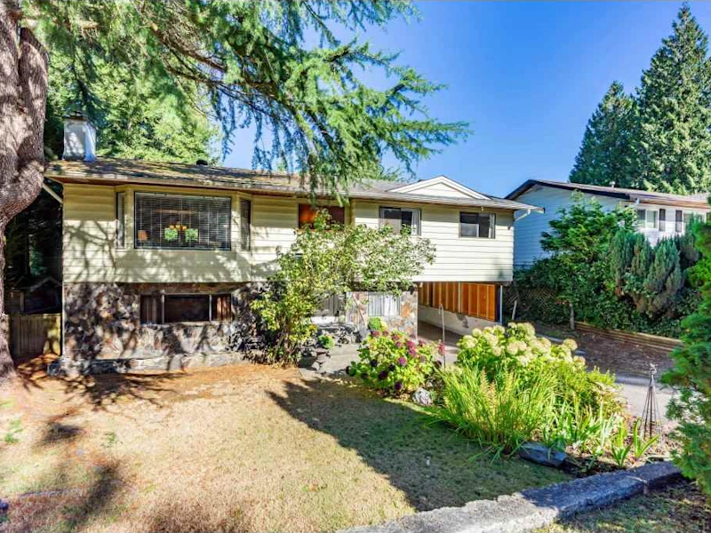 20235 44a Avenue, Langley BC V3A 6N2