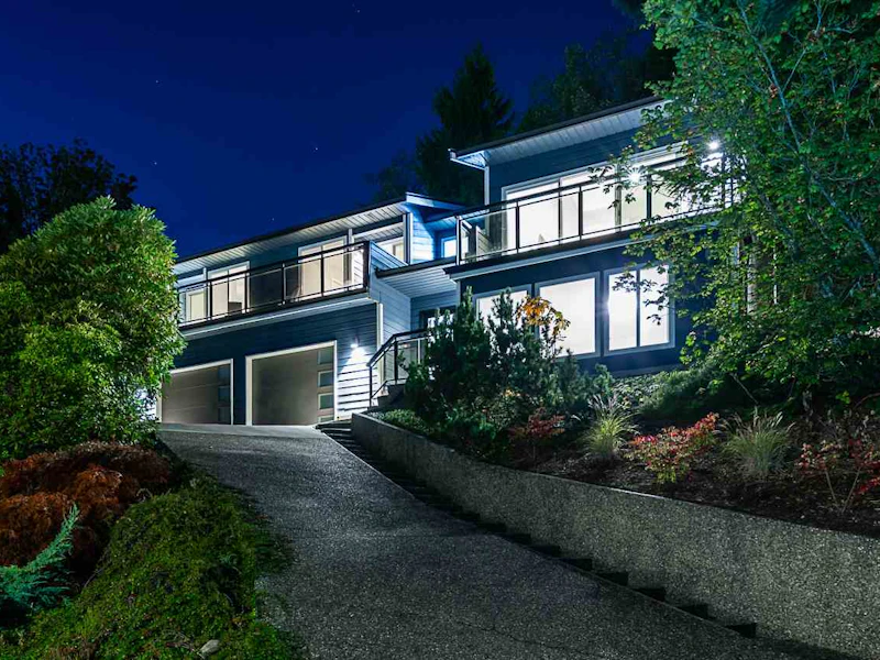 2615 Charter Hill Place, Coquitlam BC V3E 1R8