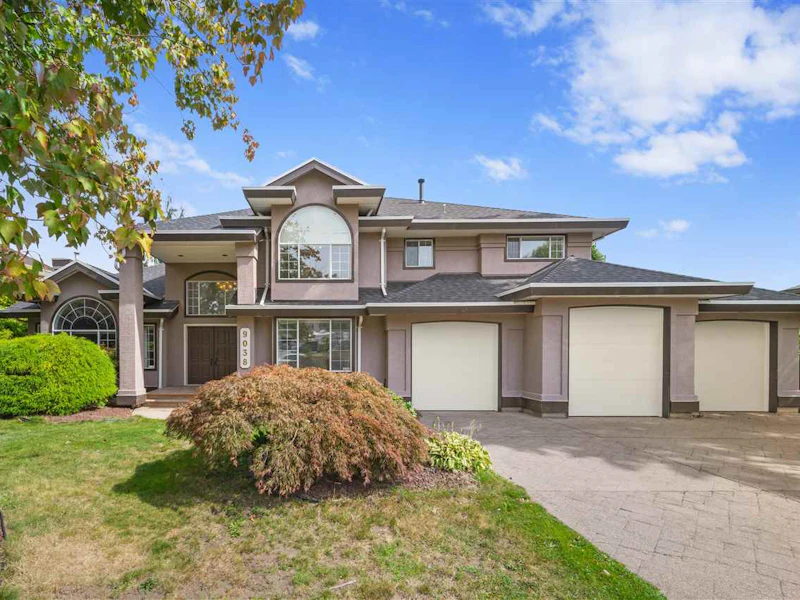 9038 162nd Street, Surrey BC V4N 3L5