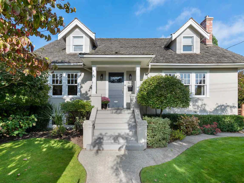 417 Fourth Street, New Westminster BC V3L 2V5