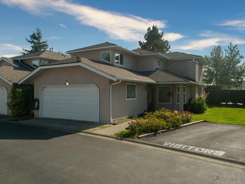 156 - 15501 89a Avenue, Surrey BC V3R 0Z5