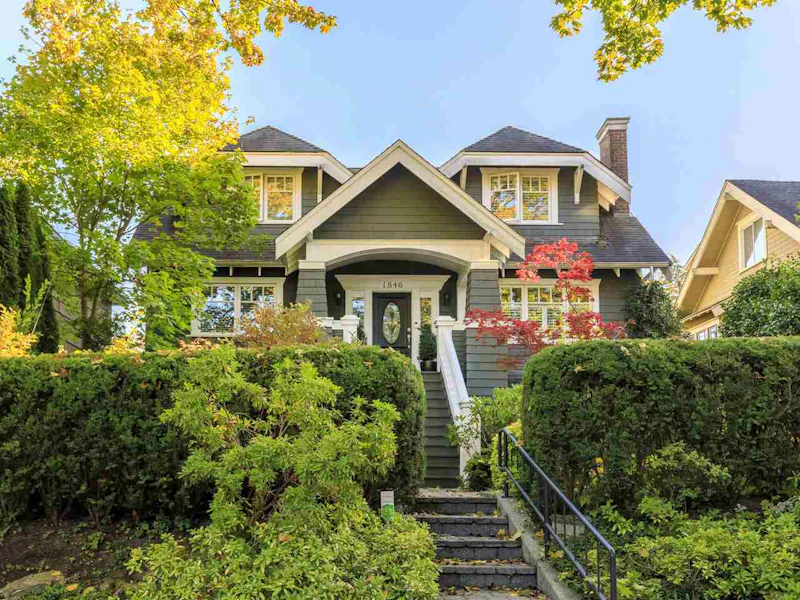 1846 W 13th Avenue, Vancouver BC V6J 2H3
