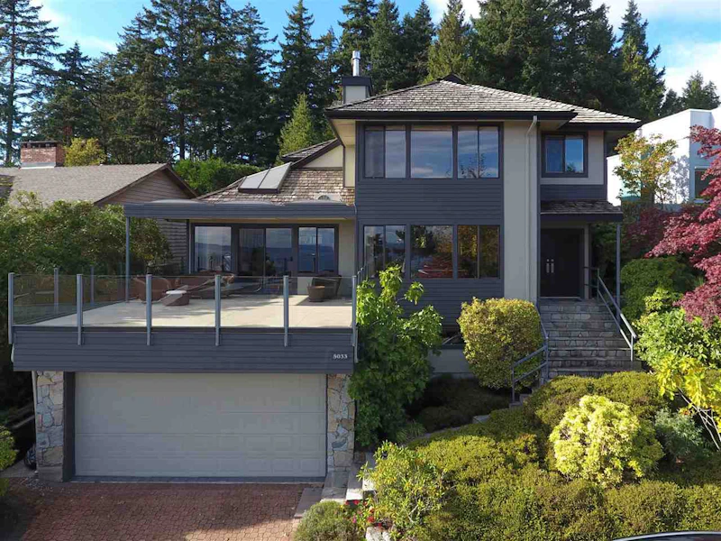 5033 Pinetree Crescent, West Vancouver BC V7W 3A2