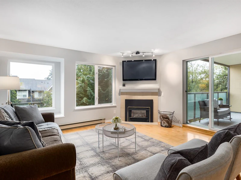 315 - 6707 Southpoint Drive, Burnaby BC V3N 4V8