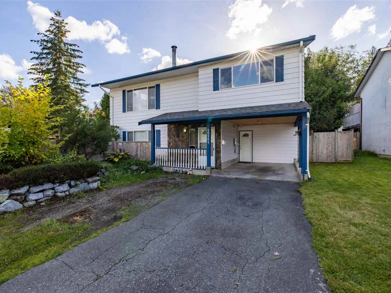 20562 50a Avenue, Langley BC V3A 6Z2