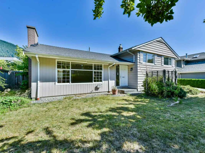 4408 Lions Avenue, North Vancouver BC V7R 3S6