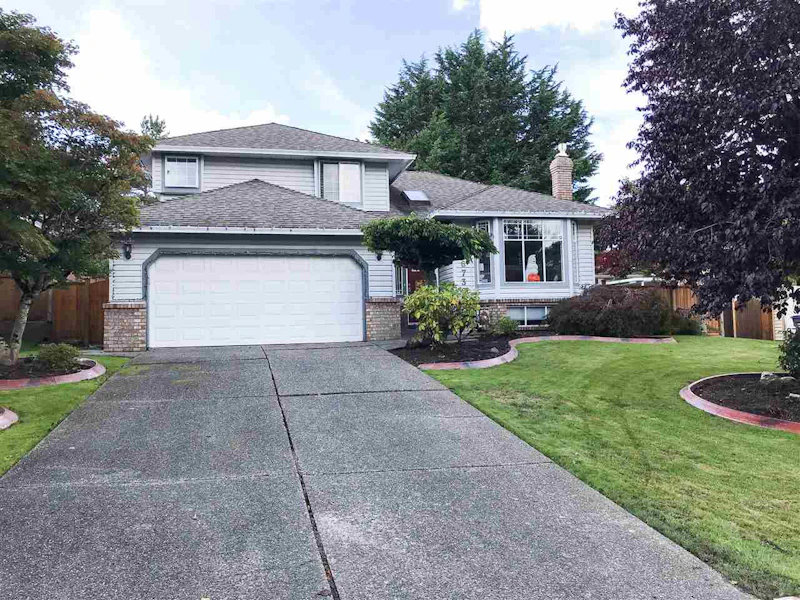 6739 122a Street, Surrey BC V3W 0L9