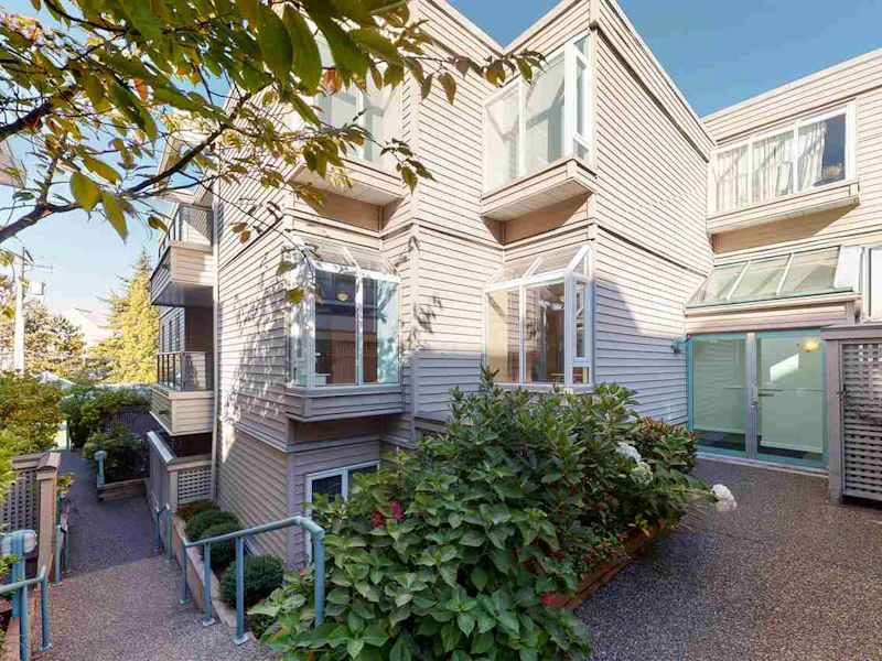 205 - 1318 W 6th Avenue, Vancouver BC V6H 1A7