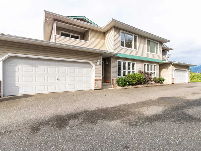 3 - 46209 Cessna Drive, Chilliwack BC V2P 1A7