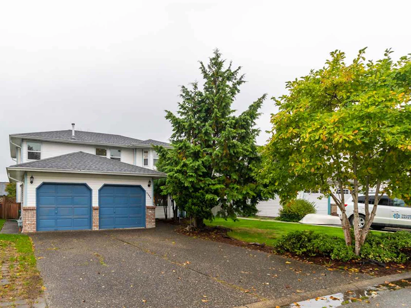 5864 Glendale Drive, Chilliwack BC V2R 3A6