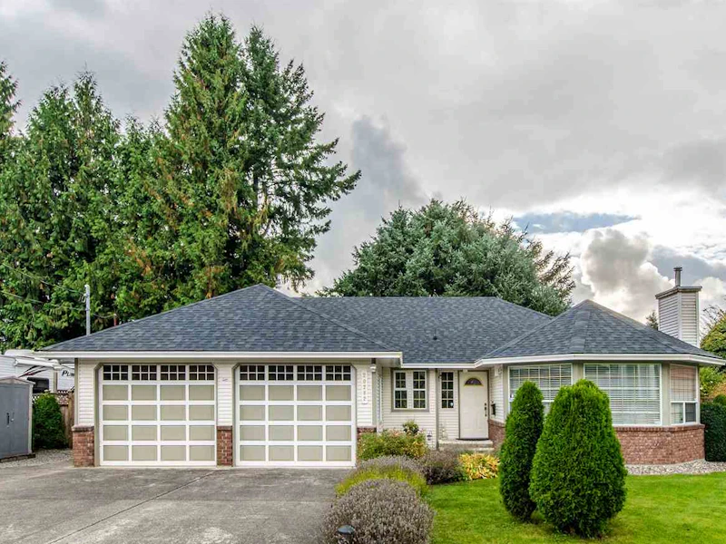 20282 Chatwin Avenue, Maple Ridge BC V2X 4G3