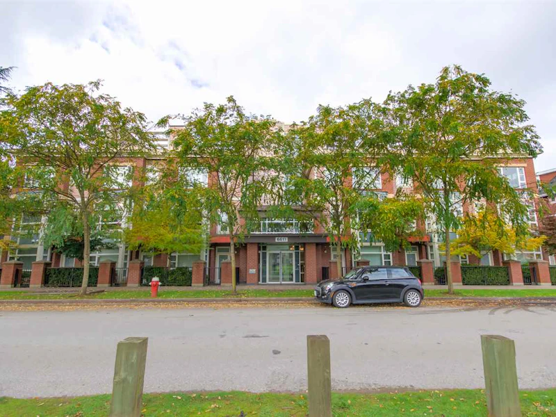 101 - 6611 Eckersley Road, Richmond BC V6Y 0B7