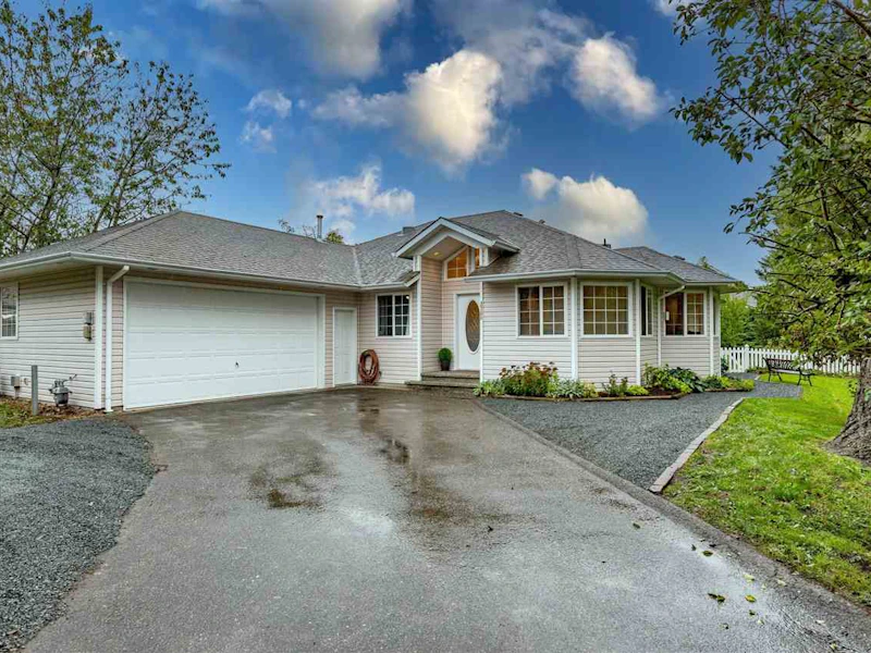 45151 Wells Road, Chilliwack BC V2R 1H6
