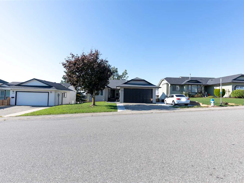 3325 Ponderosa Street, Abbotsford BC V2T 5G2