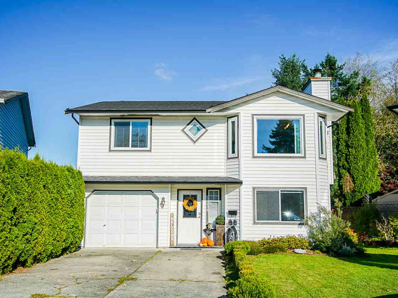 22439 125th Avenue, Maple Ridge BC V2X 9N8