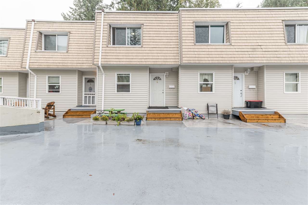 4-33293 E Bourquin Cres  