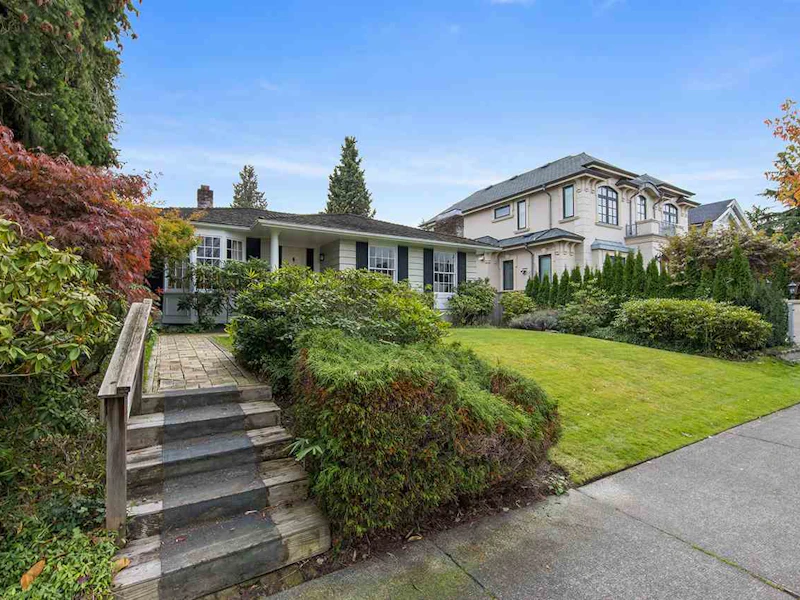 3144 W 19th Avenue, Vancouver BC V6L 1E7