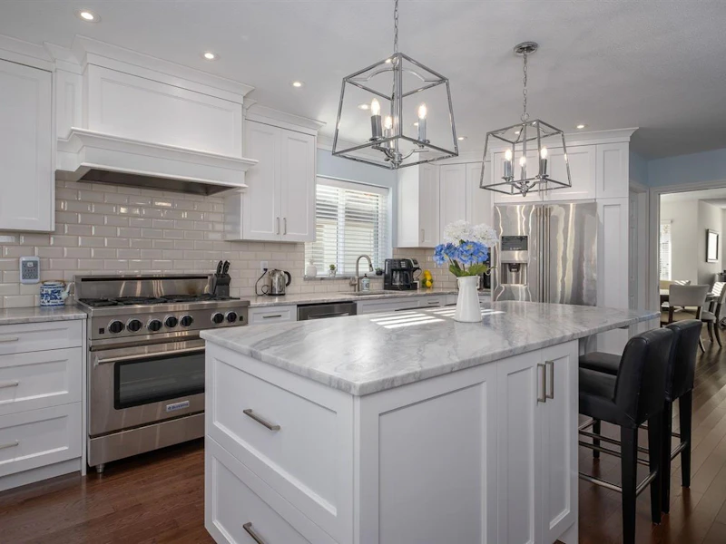 8522 164a Street, Surrey BC V4N 3G8