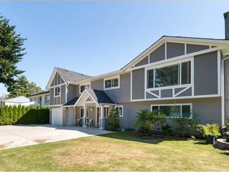8220 Spires Road, Richmond BC V6Y 1V9