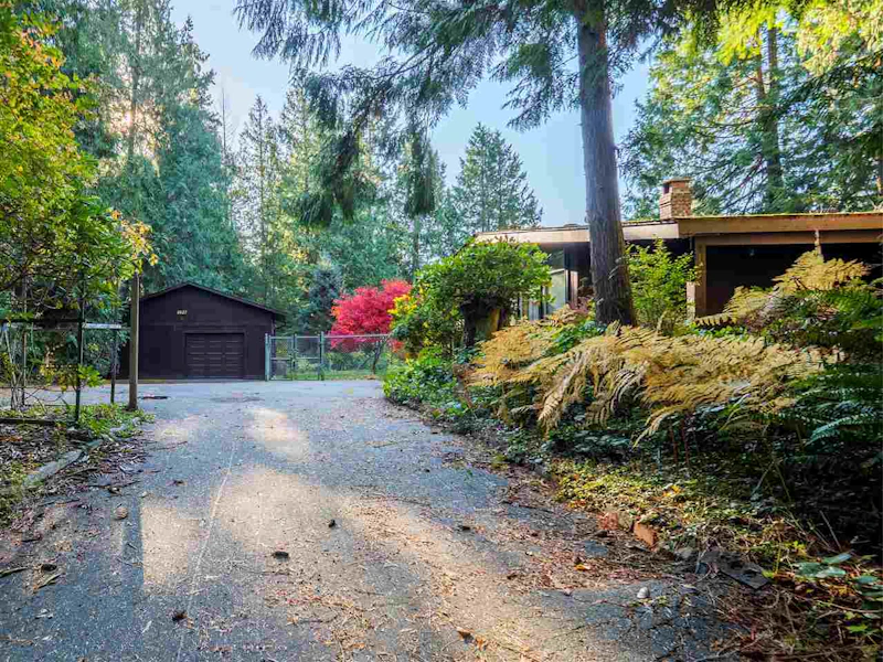 8027 Wildwood Road, Secret Cove BC