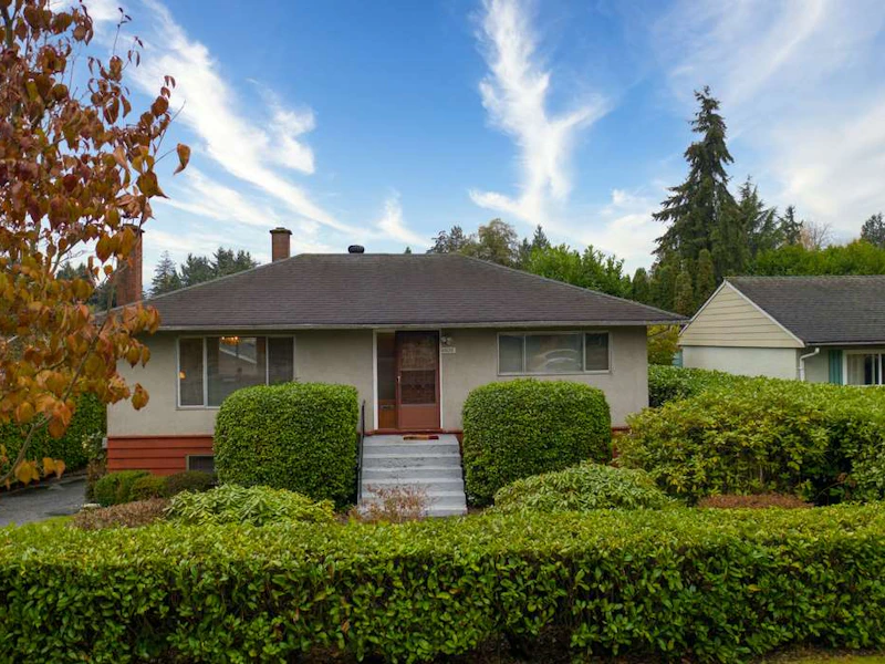 10035 Helen Drive, Surrey BC V3V 3B3