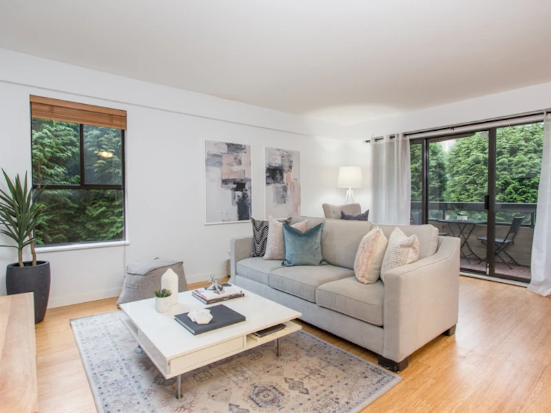 205 - 2234 Prince Albert Street, Vancouver BC V5T 4K9