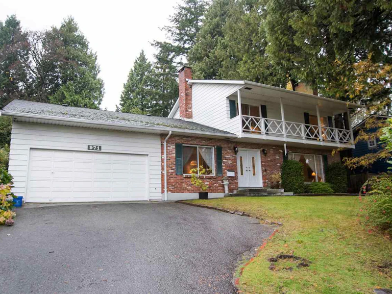 971 Bayview Drive, Delta BC V4M 2R5