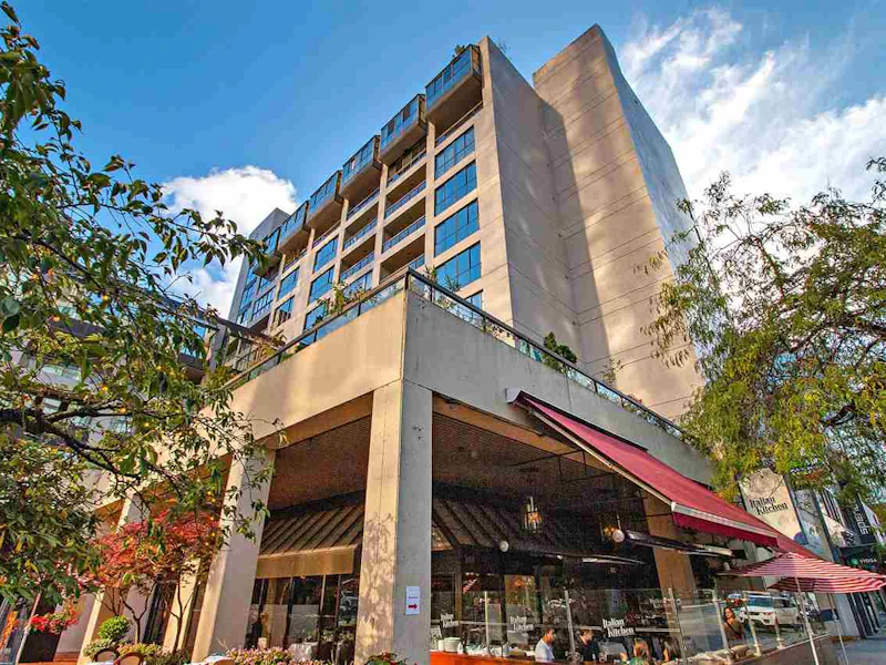 702 - 850 Burrard Street, Vancouver BC V6Z 2J1