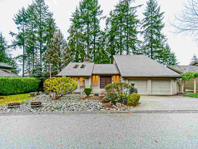 705 Carleton Drive, Port Moody BC V3H 3K7