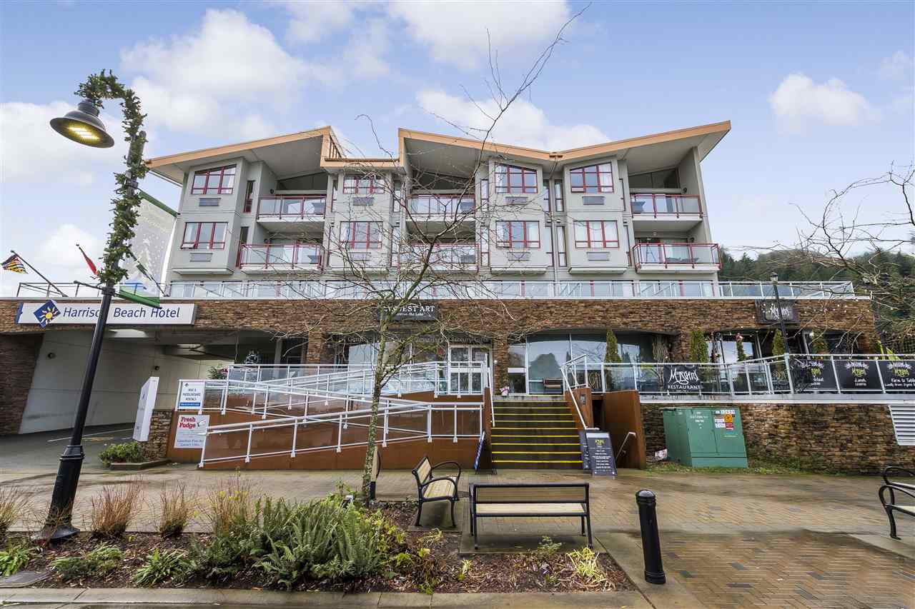 304-160 Esplanade Avenue, Harrison Hot Springs, BC, V0M 1K0