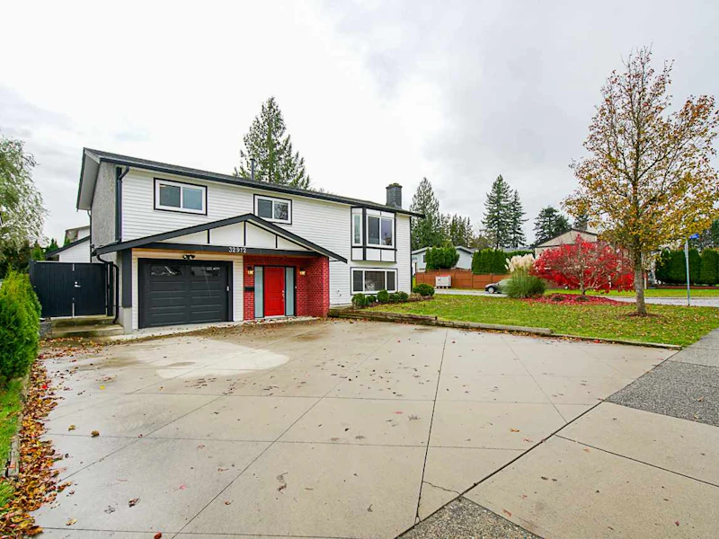 32912 Gatefield Avenue, Abbotsford BC V2S 7A4