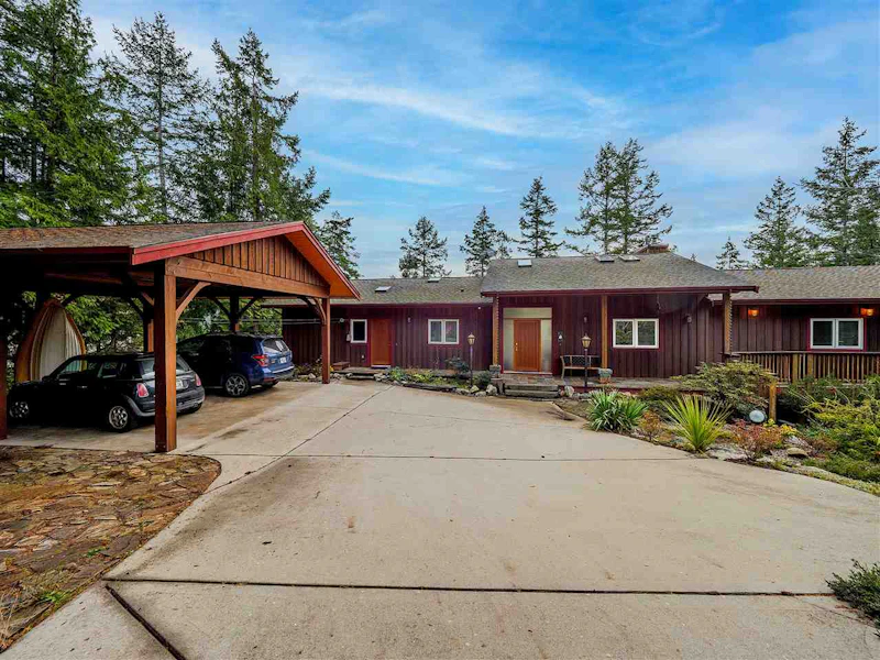 4748 Hotel Lake Road, Pender Harbour Egmont BC