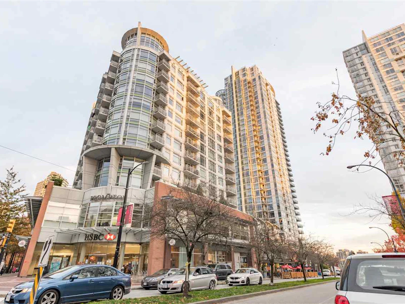 1603 - 189 Davie Street, Vancouver BC V6Z 2X9