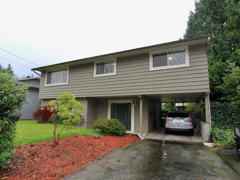 21656 123rd Avenue, Maple Ridge BC V2X 4C3