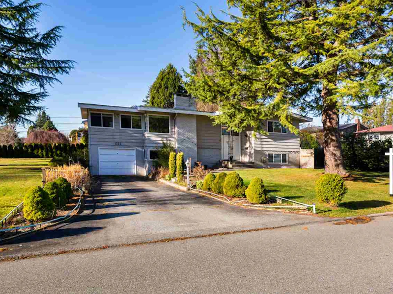 1555 High Street, Surrey BC V4B 3N9