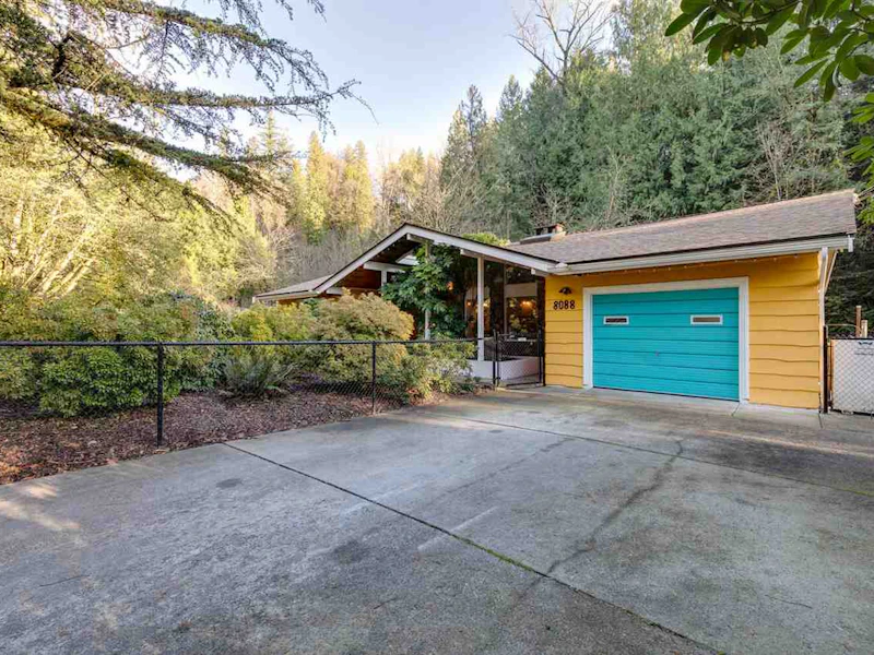 8088 Tyler Street, Mission BC V2V 4N1
