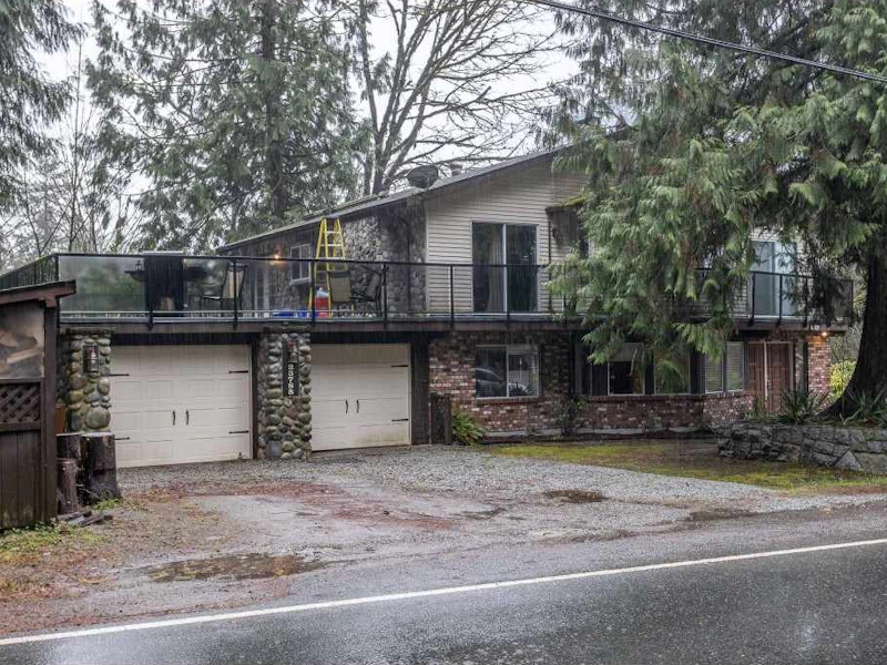 23788 130th Avenue, Maple Ridge BC V4R 2S4