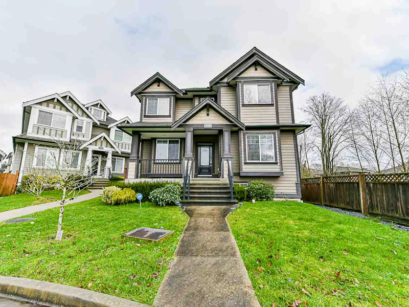 14085 91st Avenue, Surrey BC V3V 1E6