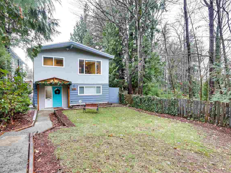 537 W 15th Street, North Vancouver BC V7M 1S8