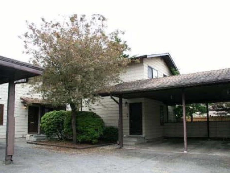25 - 2050 Gladwin Road, Abbotsford BC V2S 4P8