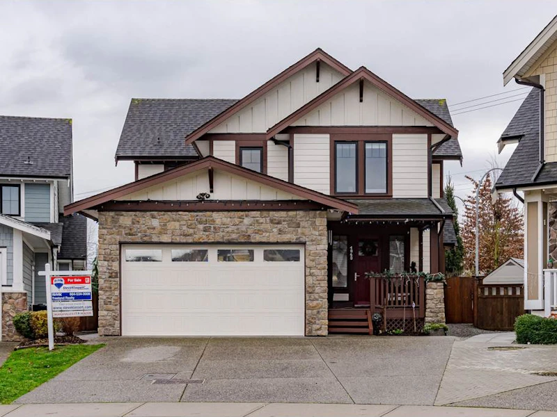 4868 223b Street, Langley BC V2Y 2X6