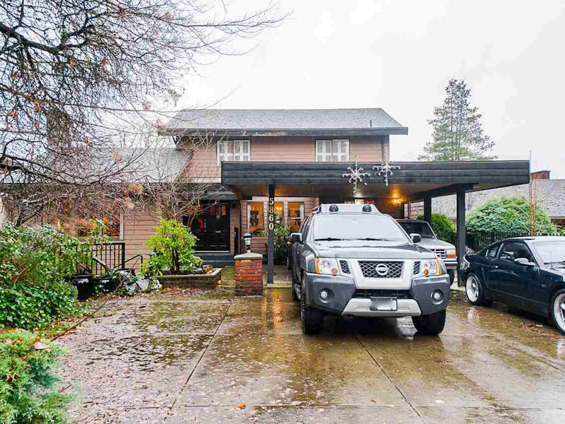 5860 Monarch Street, Burnaby BC V5G 2A3